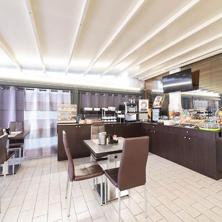Hotel Cesirja Casavatore 외부 사진