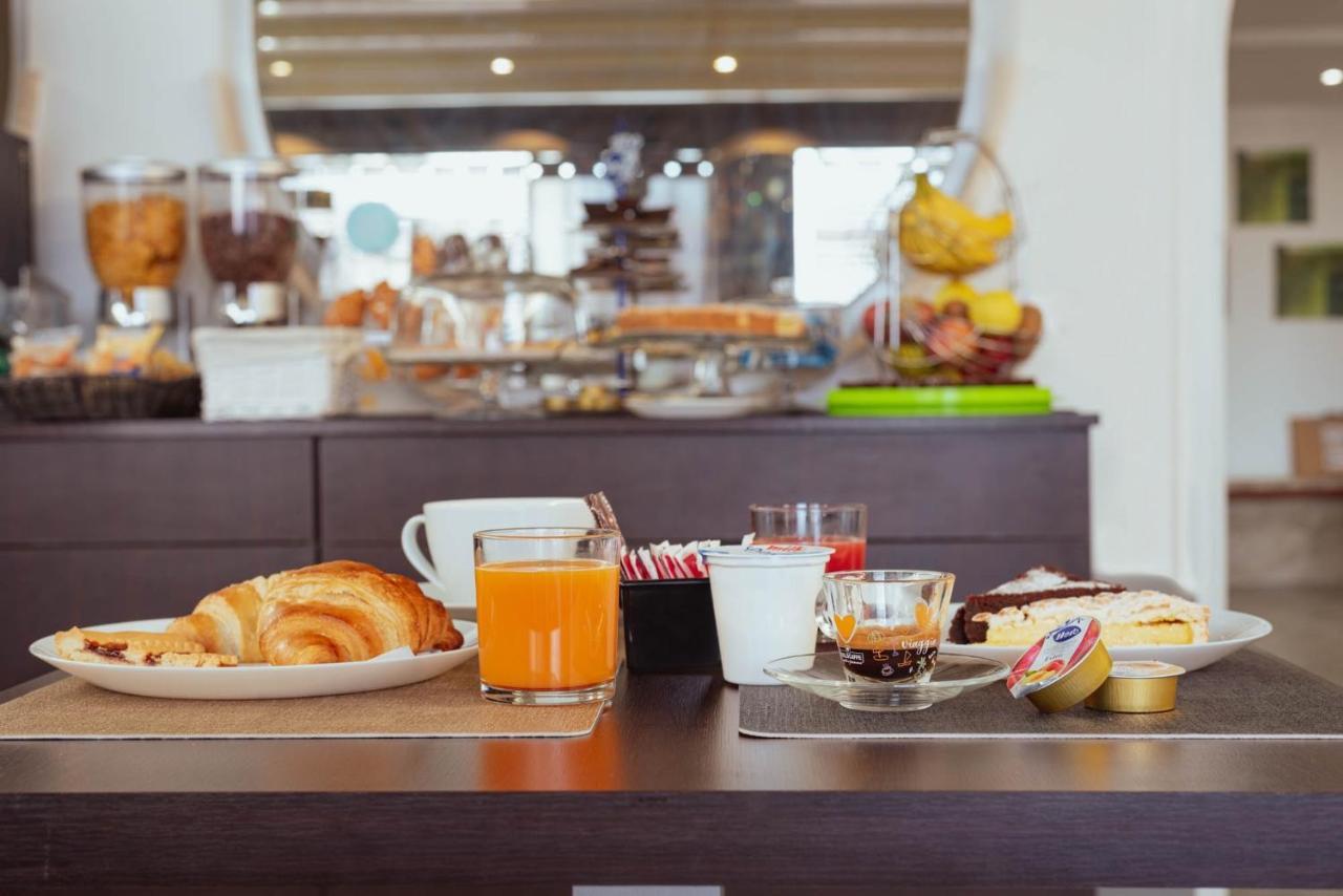 Hotel Cesirja Casavatore 외부 사진